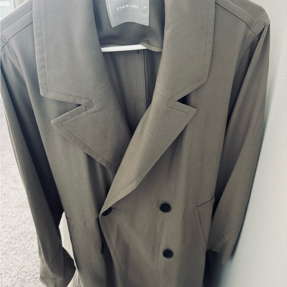 Everlane Lightweight Trench Coat - Picture 2 of 4